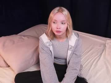 Crystal_Frost August 30, 2025 Chaturbate stream image