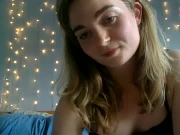 Sweetlittlething_ August 31, 2025 Chaturbate stream image
