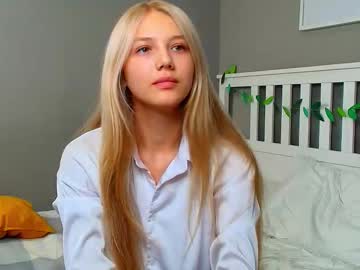 Lil_Tasty33 September 01, 2025 Chaturbate stream image