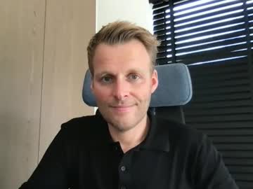 Max_Straight_1 September 01, 2025 Chaturbate stream image