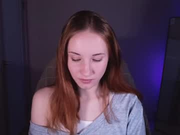 Little_Pretty_Woman stream photo from September 01, 2025
