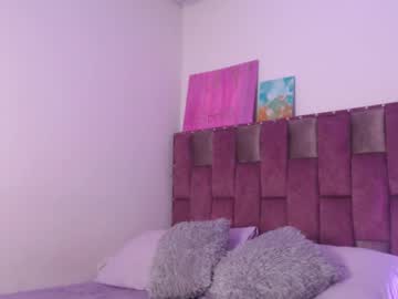 Emily_W2 September 02, 2025 Chaturbate stream image