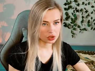Adelloyss September 02, 2025 Chaturbate stream image