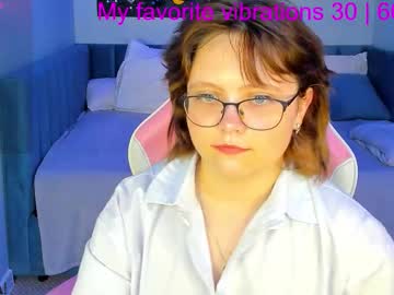Nina_Lunaa September 02, 2025 Chaturbate stream image