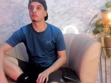 Maxbenetti September 02, 2025 Chaturbate stream image