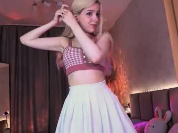 Berrylush stream photo from September 02, 2025
