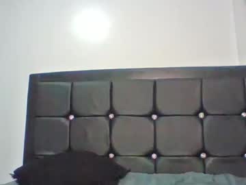 Glossybae stream photo from September 02, 2025