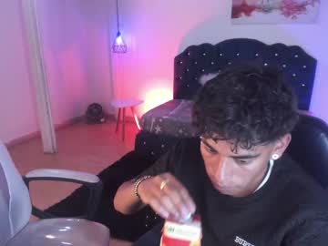 Yiing_And_Yang September 02, 2025 Chaturbate stream image