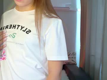 Julieqt September 03, 2025 Chaturbate stream image