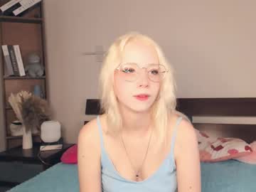 Cara_Delevingnee September 03, 2025 Chaturbate stream image