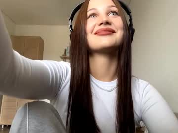 Tashinalybarger September 03, 2025 Chaturbate stream image