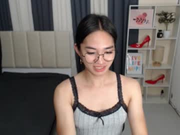 Petiteasianmarian September 03, 2025 Chaturbate stream image