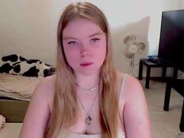 Kitten_Jenny01 September 03, 2025 Chaturbate stream image