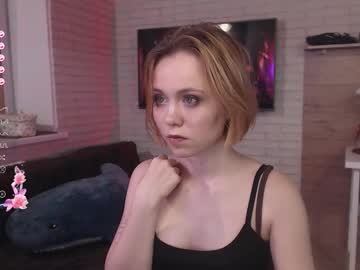 Lucy_Mirror September 03, 2025 Chaturbate stream image