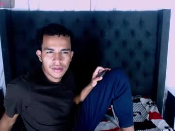 Aston_Vera September 04, 2025 Chaturbate stream image