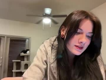Irissweets September 04, 2025 Chaturbate stream image