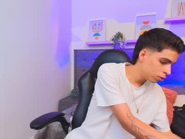 Juan_Adams1 September 04, 2025 Chaturbate stream image