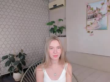 Lunatemptres September 04, 2025 Chaturbate stream image