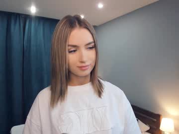 Paulettelafevre September 04, 2025 Chaturbate stream image