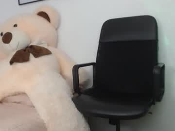 Xia_Abbey September 04, 2025 Chaturbate stream image