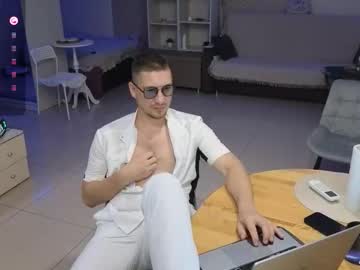 Artenniuss35 September 04, 2025 Chaturbate stream image
