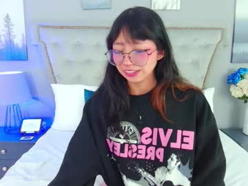 Yommi_Winx September 04, 2025 Chaturbate stream image