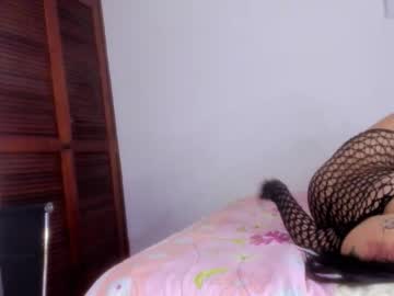 Carolinewhite01 September 05, 2025 Chaturbate stream image