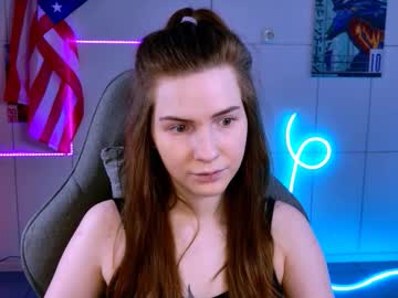 Aliceinredsquare_ September 05, 2025 Chaturbate stream image