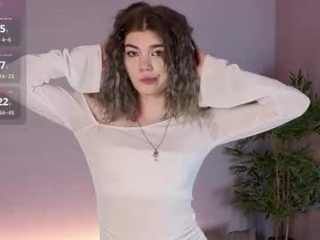 Berry_Bloom September 05, 2025 Chaturbate stream image