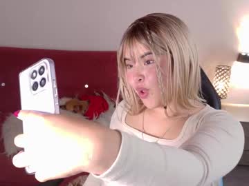 Michell_Petty01 September 05, 2025 Chaturbate stream image