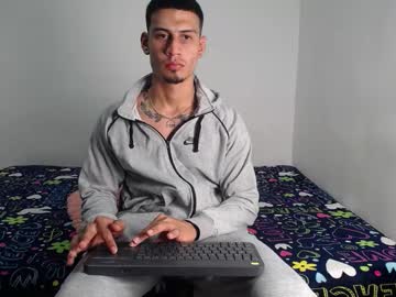 Bairon_Hugedick777 September 05, 2025 Chaturbate stream image