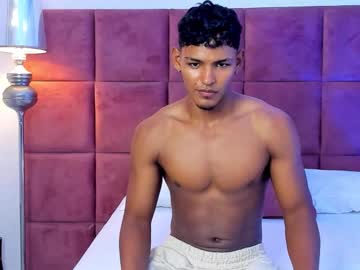 Hugo_Cano September 05, 2025 Chaturbate stream image