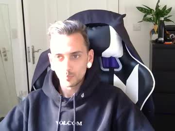 2323gary September 06, 2025 Chaturbate stream image