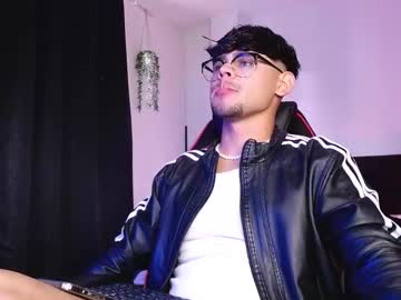 Isaac_Saenz September 06, 2025 Chaturbate stream image
