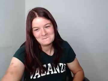 Izzyflame18 September 07, 2025 Chaturbate stream image