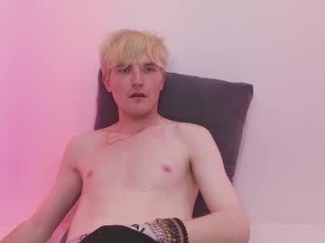 Mikkijohnson September 07, 2025 Chaturbate stream image