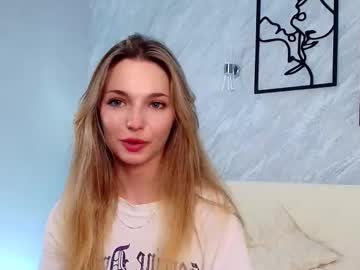 Pollimills September 07, 2025 Chaturbate stream image