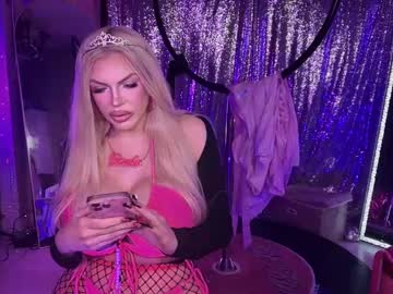 Plasticfuckdoll stream photo from September 08, 2025