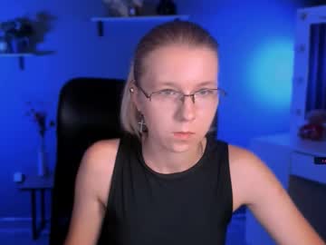 Gloria_Bubble September 08, 2025 Chaturbate stream image