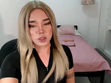 Bestgirljulia September 09, 2025 Chaturbate stream image