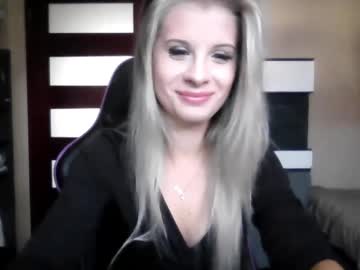 Kristineamore stream photo from September 09, 2025