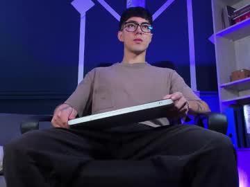 Etham_Wolf_ September 10, 2025 Chaturbate stream image