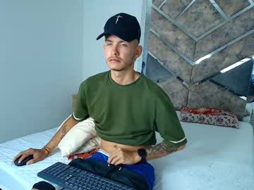 Criissalazar September 11, 2025 Chaturbate stream image