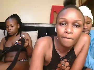 Sexxymaya25 September 11, 2025 Chaturbate stream image