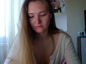 Belle_0402 September 12, 2025 Chaturbate stream image