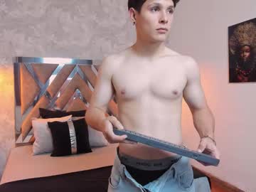 Kraven_Lust September 13, 2025 Chaturbate stream image