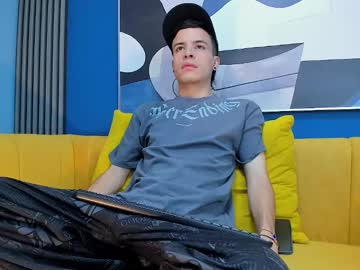 Kevinn_Blue September 13, 2025 Chaturbate stream image