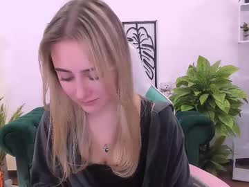 Lulu___Moon September 14, 2025 Chaturbate stream image
