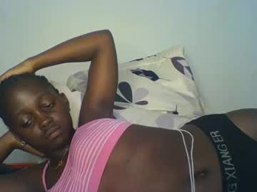 Hornybee5 September 14, 2025 Chaturbate stream image