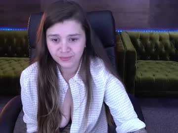 Amellymillyy September 14, 2025 Chaturbate stream image